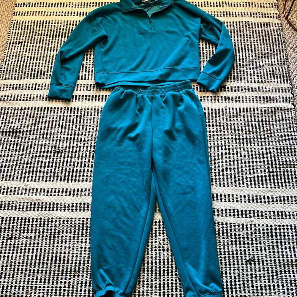 Better together size large teal 2 piece tracksuit